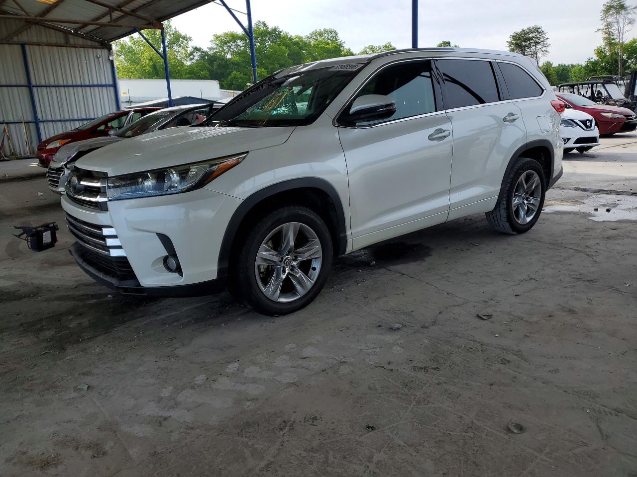 2018 TOYOTA HIGHLANDER