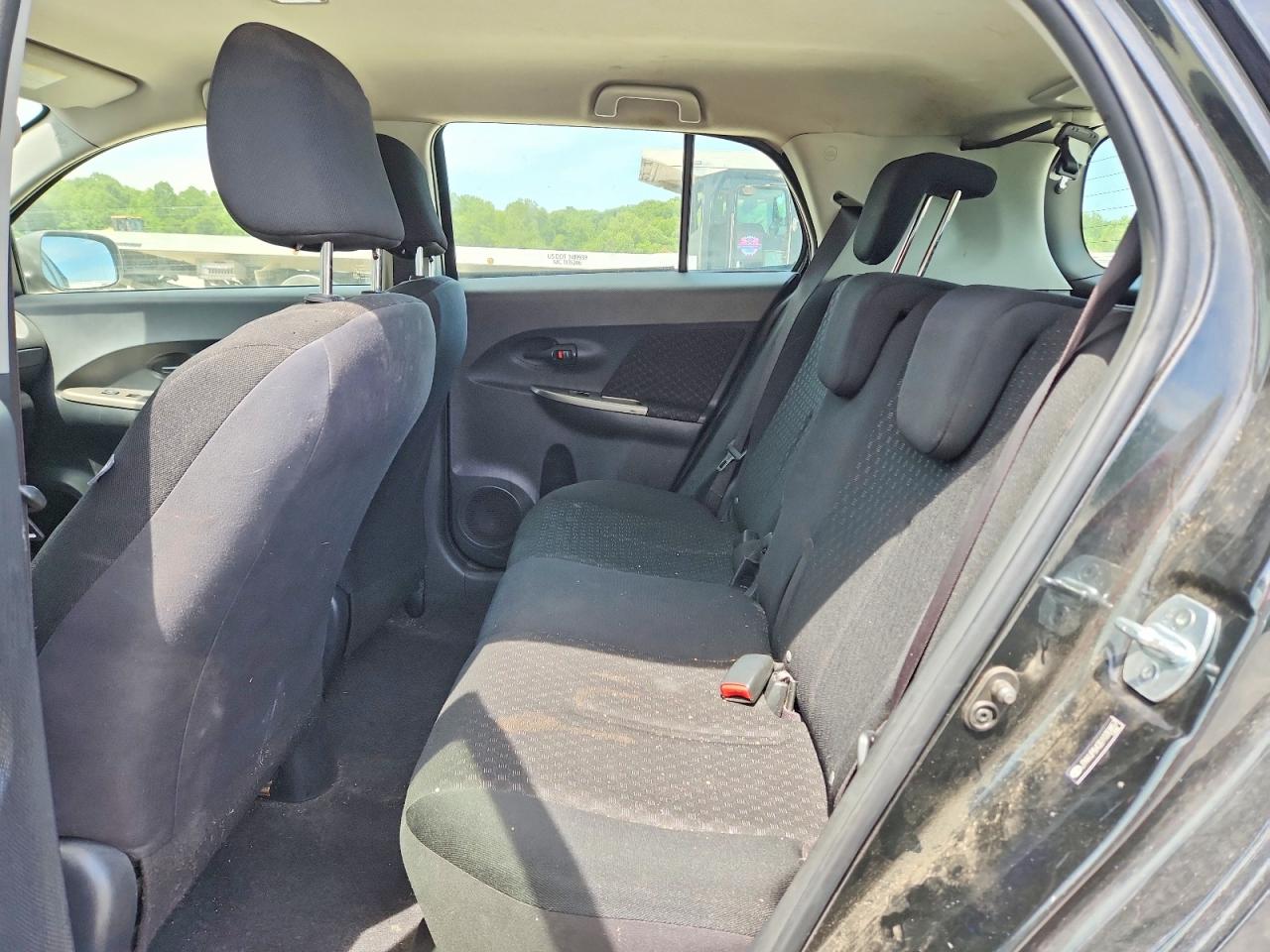 2013 SCION XD BASE