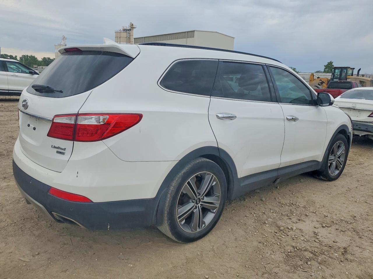 2016 HYUNDAI SANTA FE