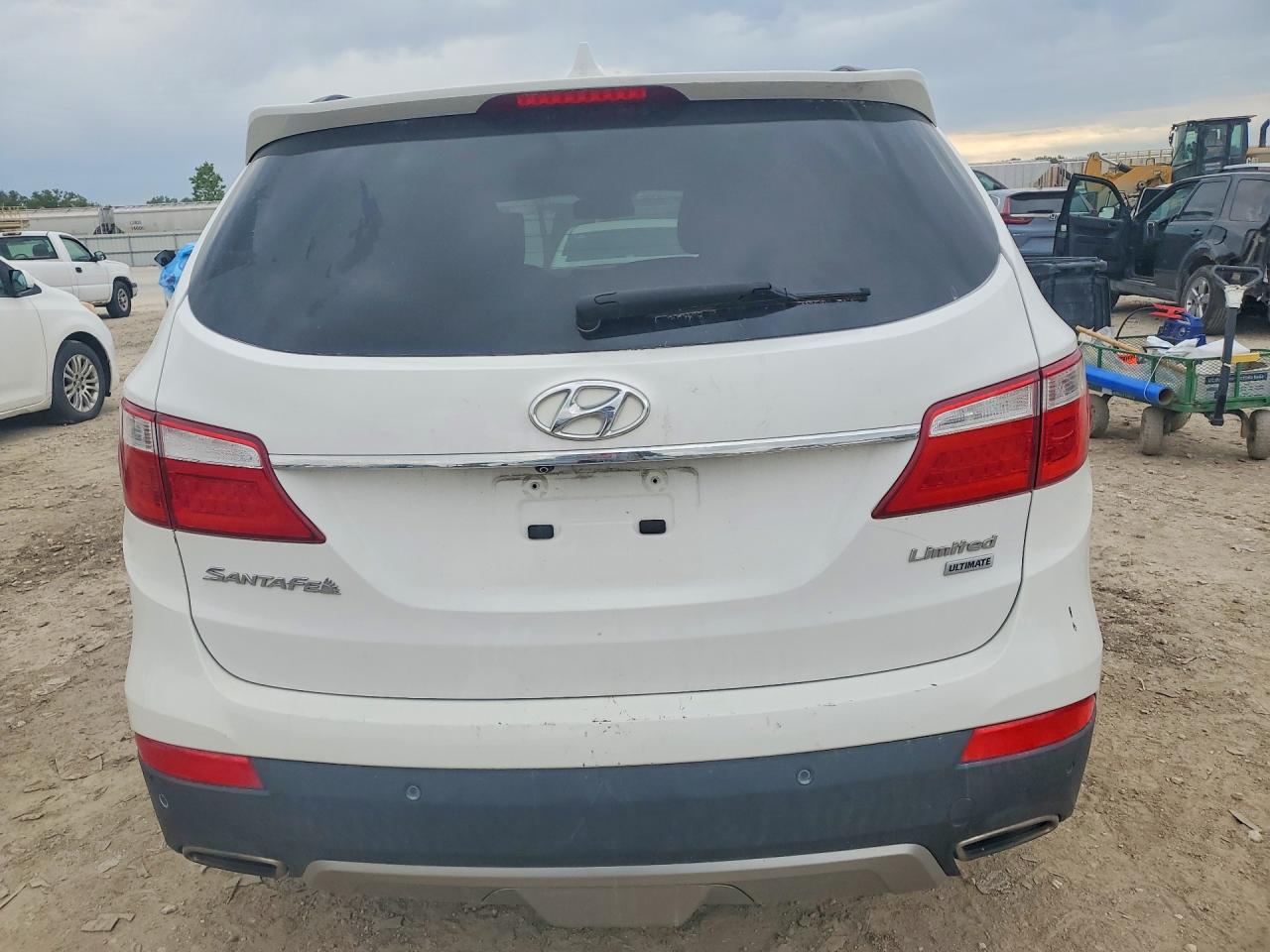 2016 HYUNDAI SANTA FE