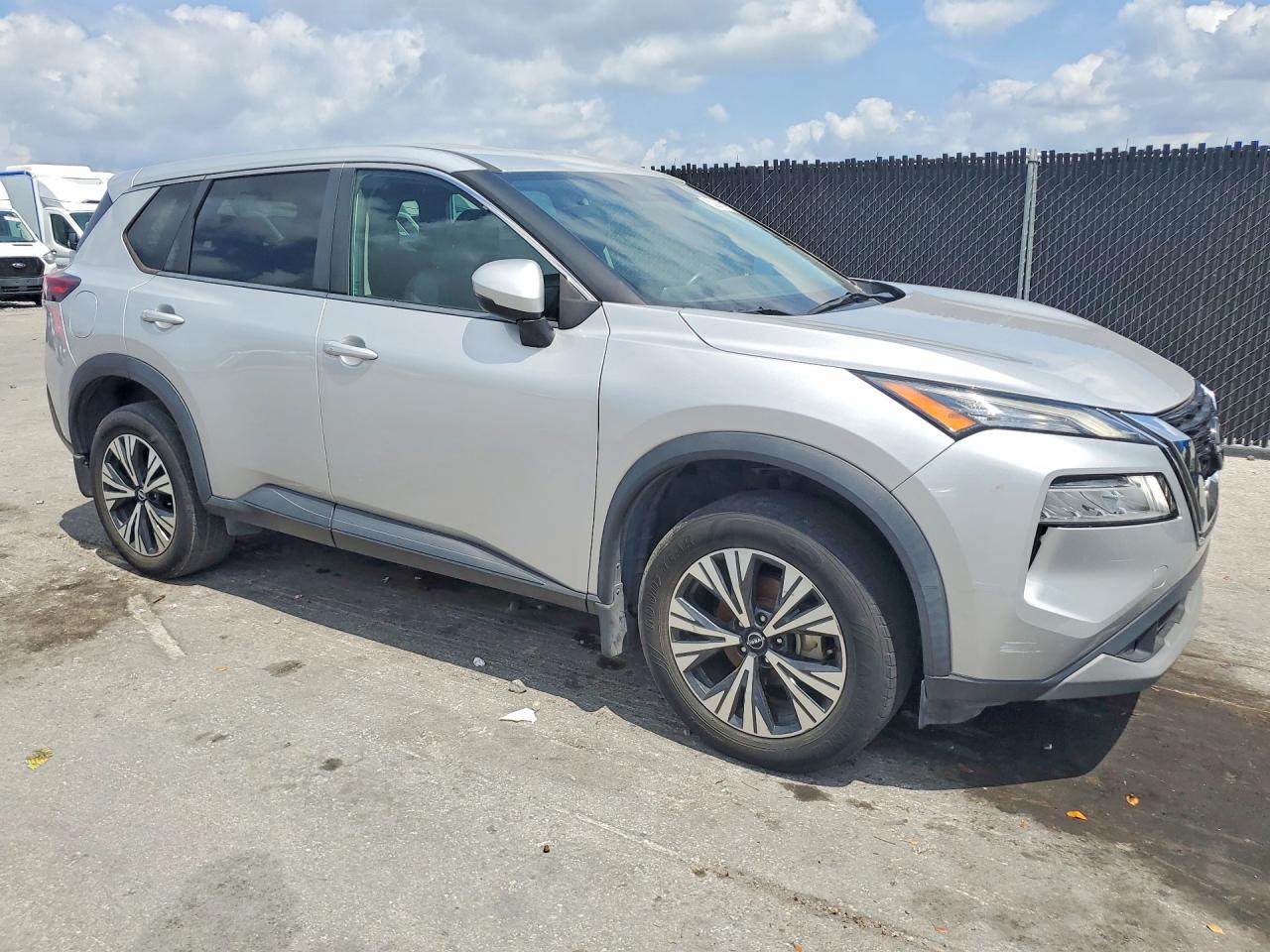 2022 NISSAN ROGUE