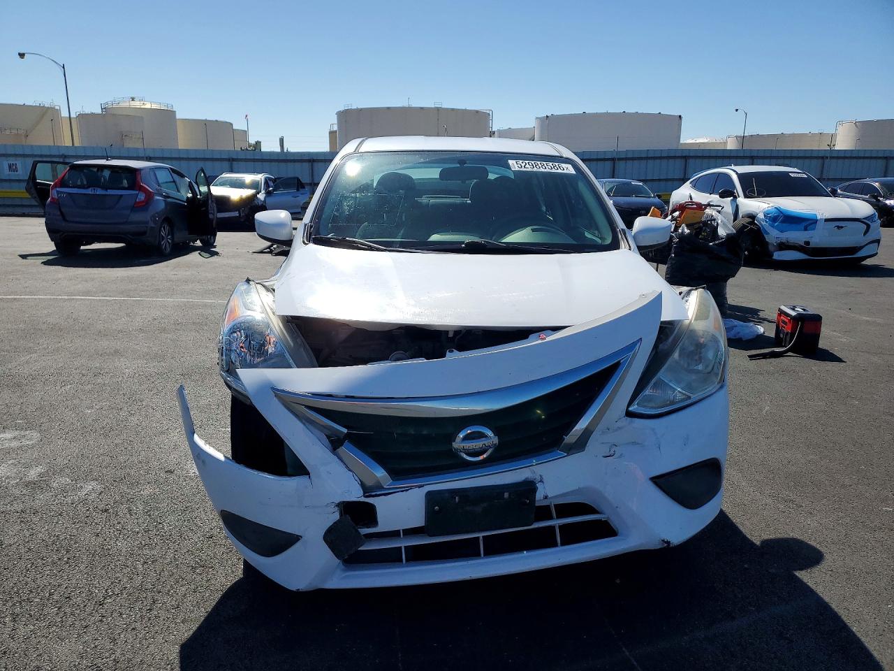 2017 NISSAN VERSA