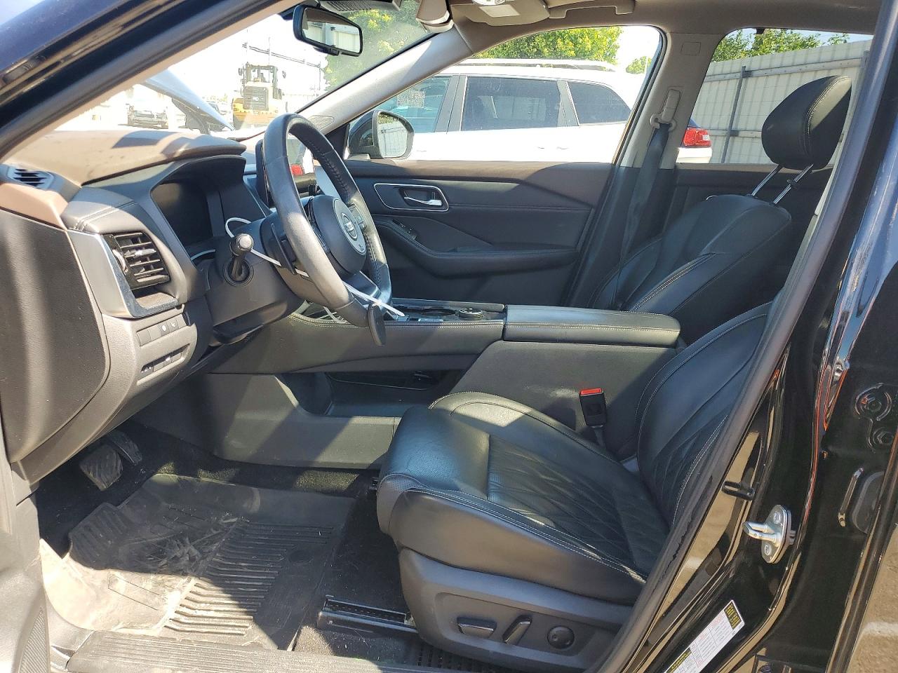 2021 NISSAN ROGUE