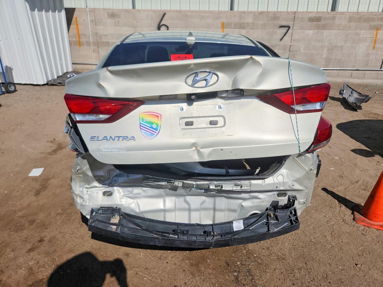 2017 HYUNDAI ELANTRA