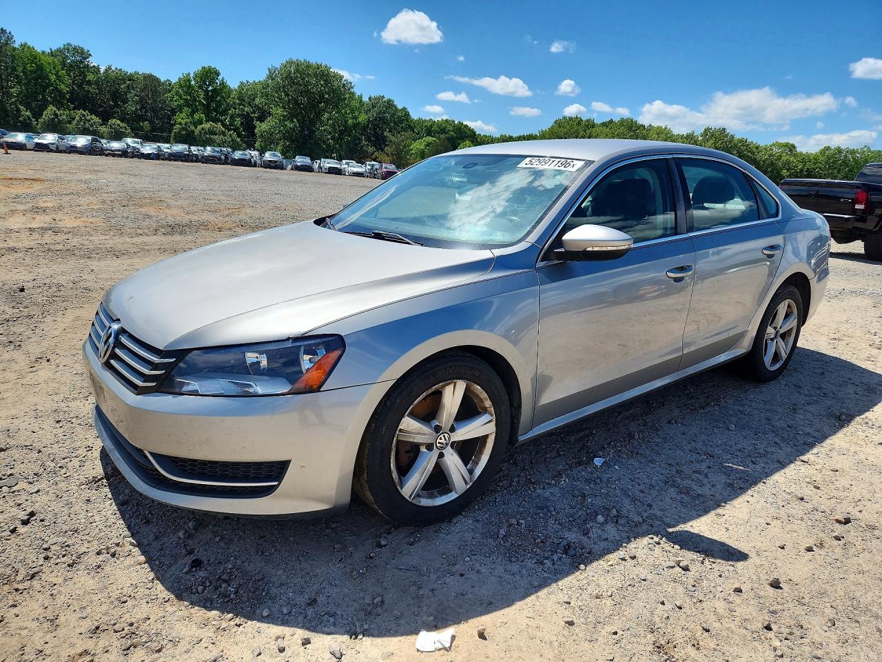 2012 VOLKSWAGEN PASSAT