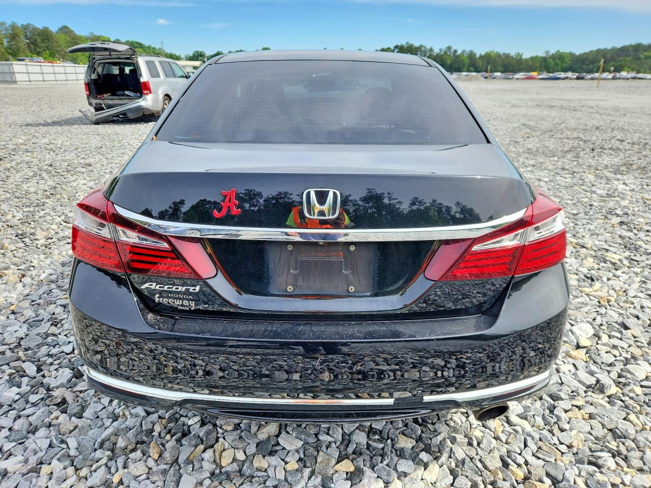 2017 HONDA ACCORD
