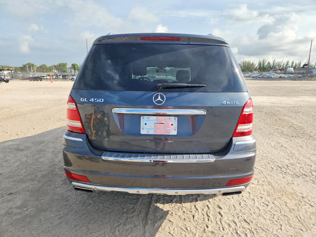 2010 MERCEDES-BENZ GL-CLASS