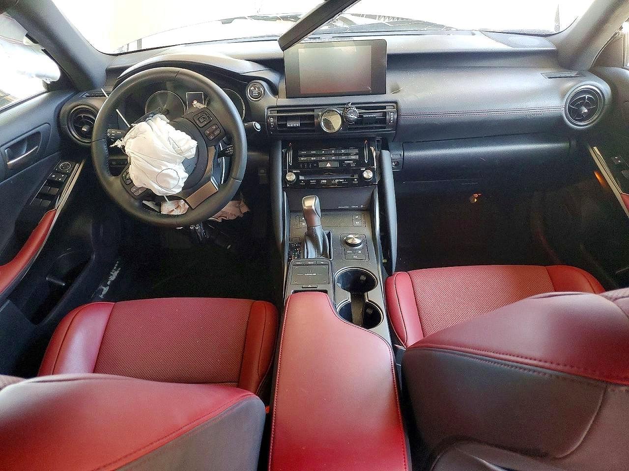 2024 LEXUS IS