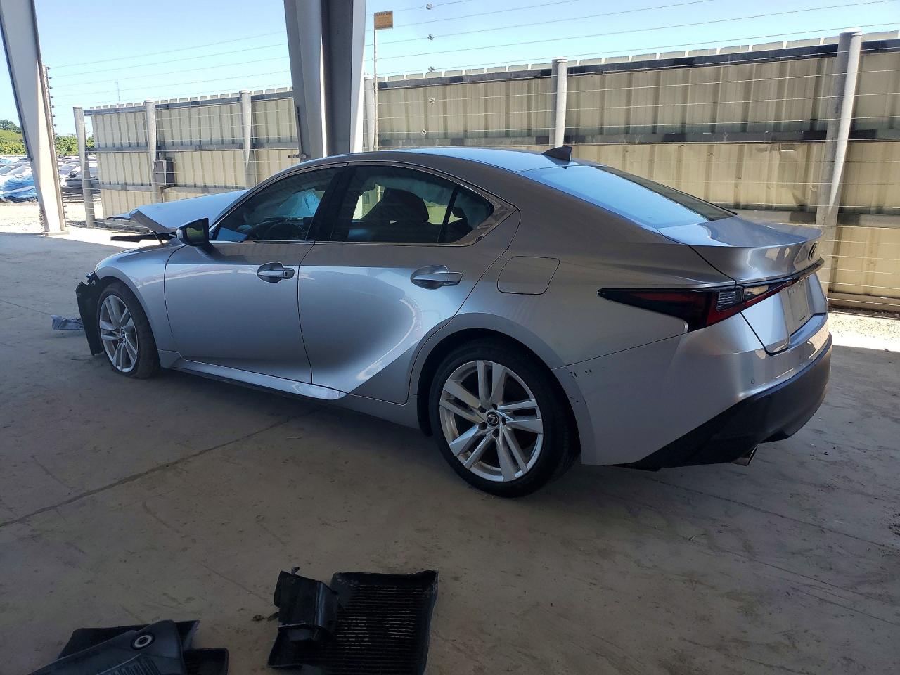 2024 LEXUS IS