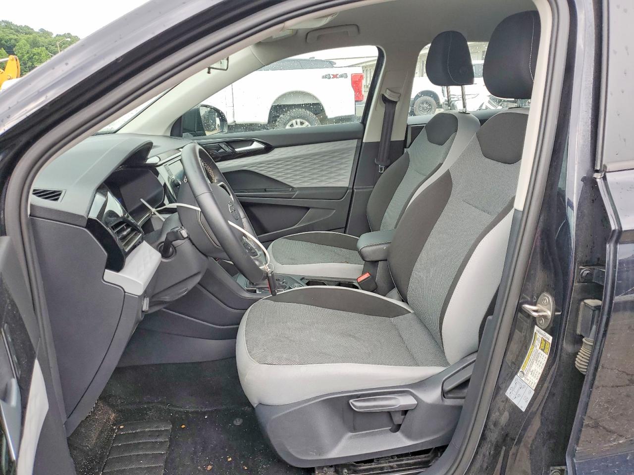 2022 VOLKSWAGEN TAOS S