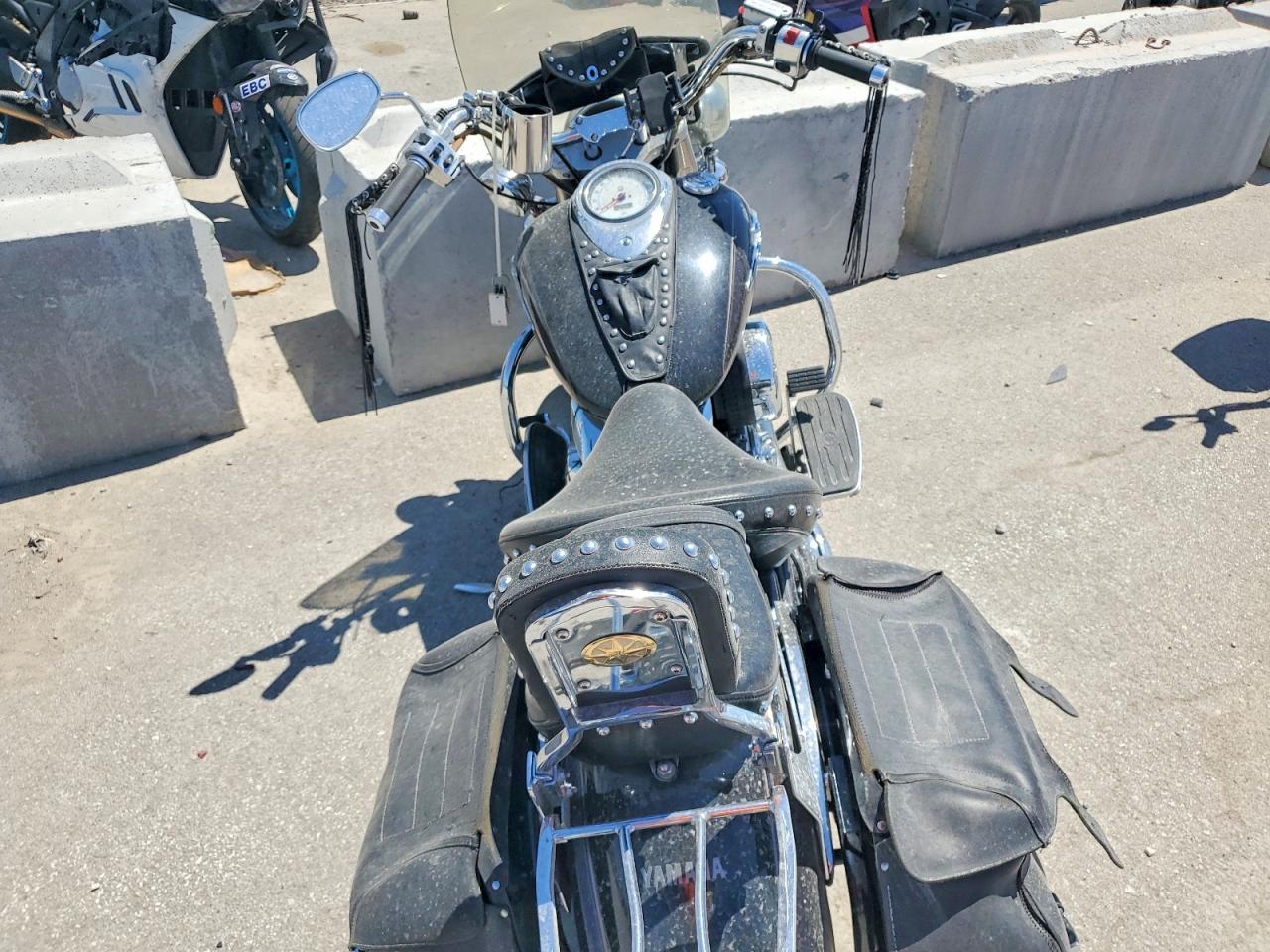 2004 YAMAHA XV