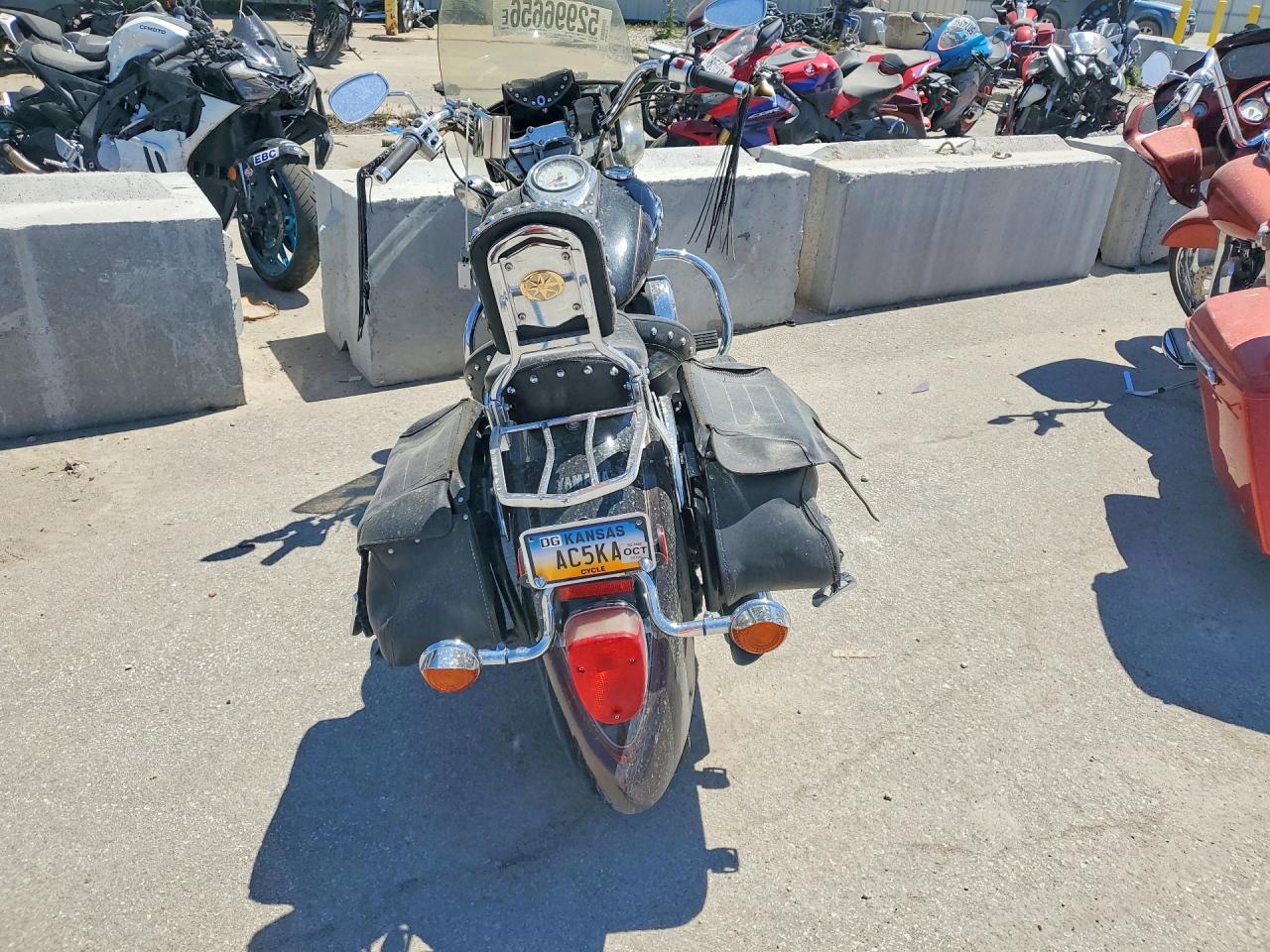2004 YAMAHA XV