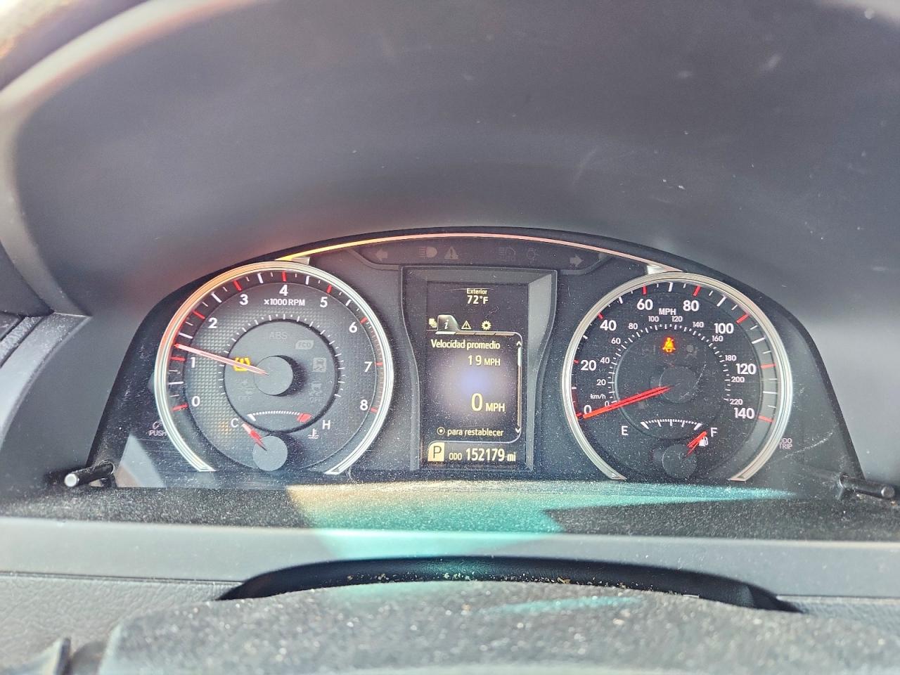 2015 TOYOTA CAMRY SE
