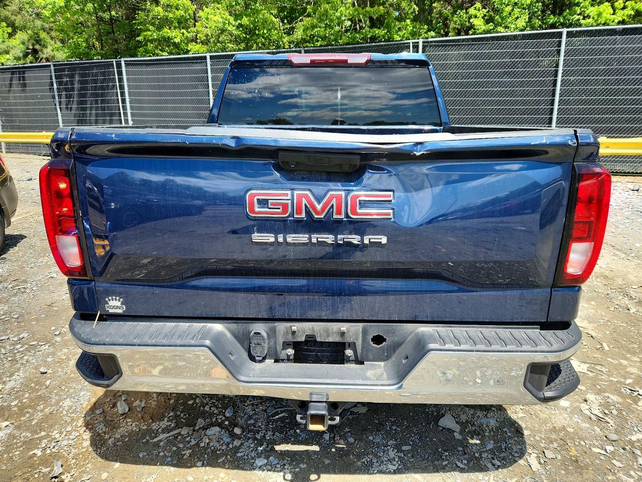 2023 GMC SIERRA