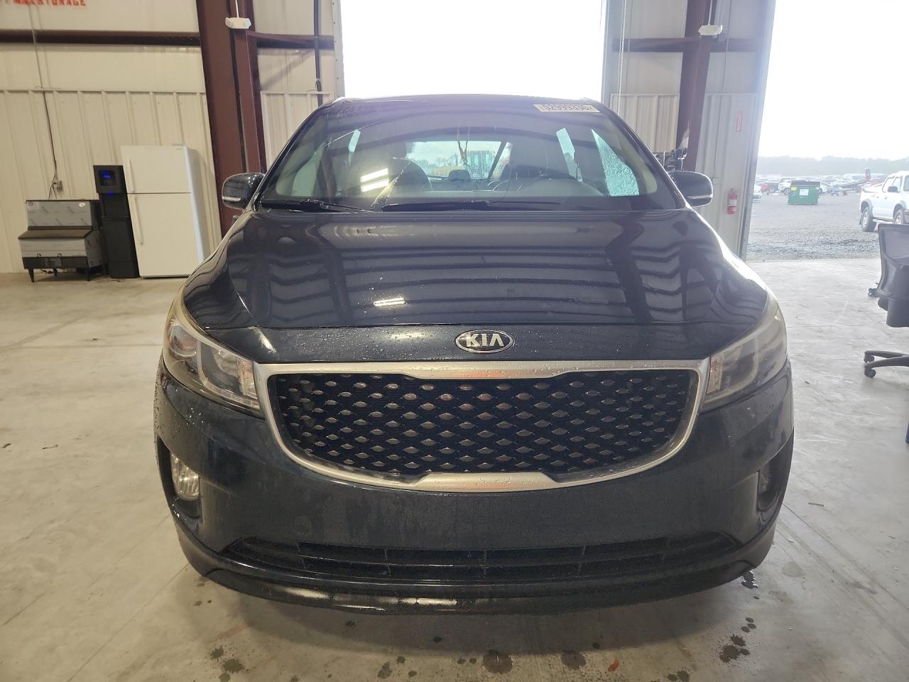 2015 KIA SEDONA
