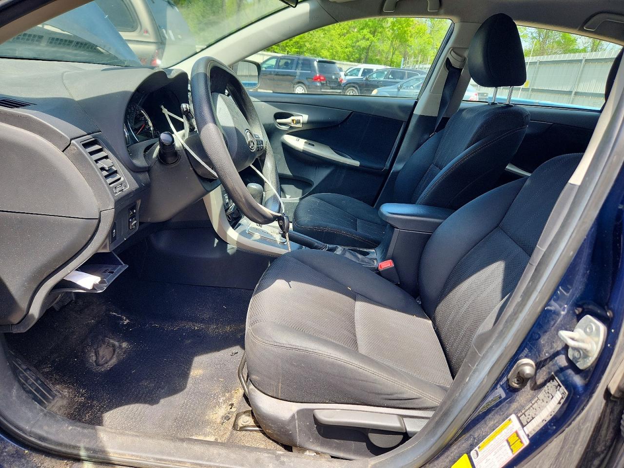 2013 TOYOTA COROLLA