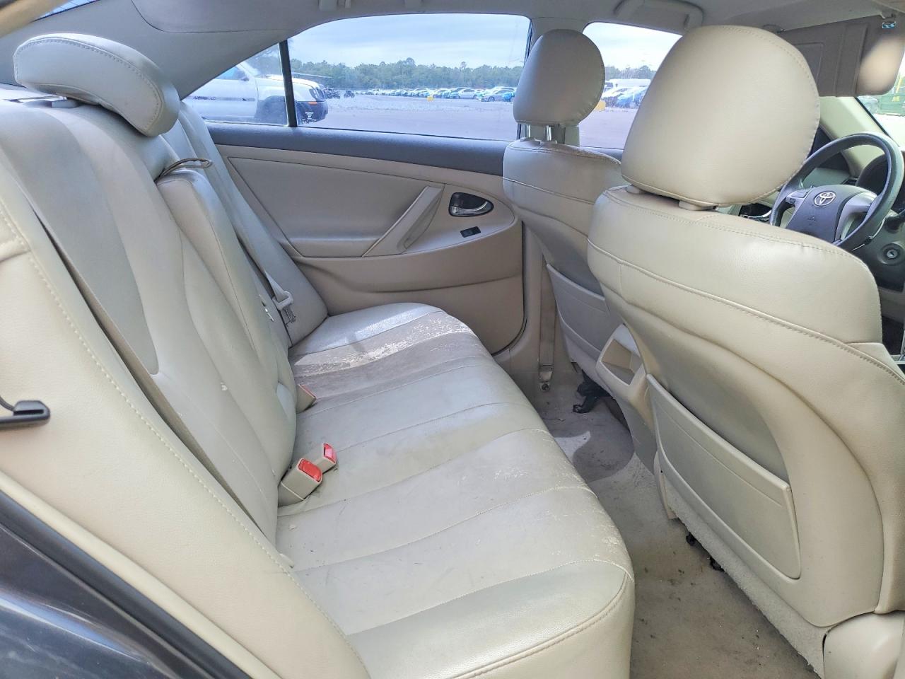 2009 TOYOTA CAMRY