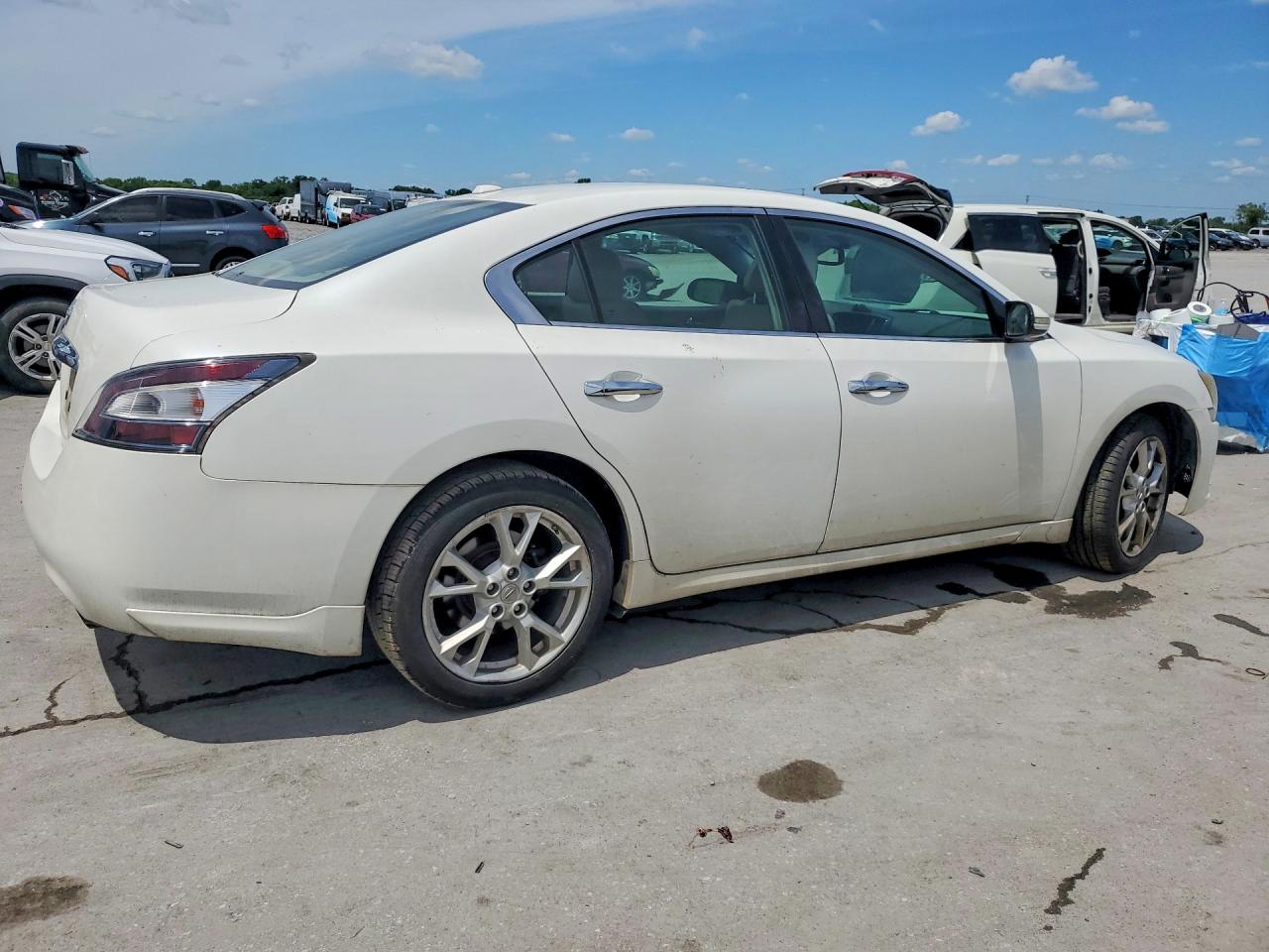 2012 NISSAN MAXIMA