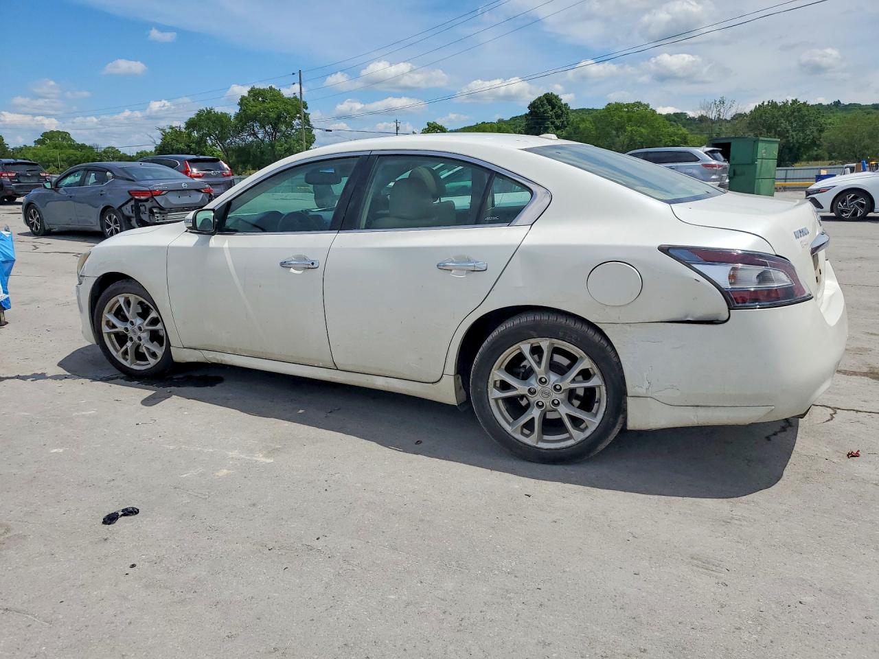 2012 NISSAN MAXIMA