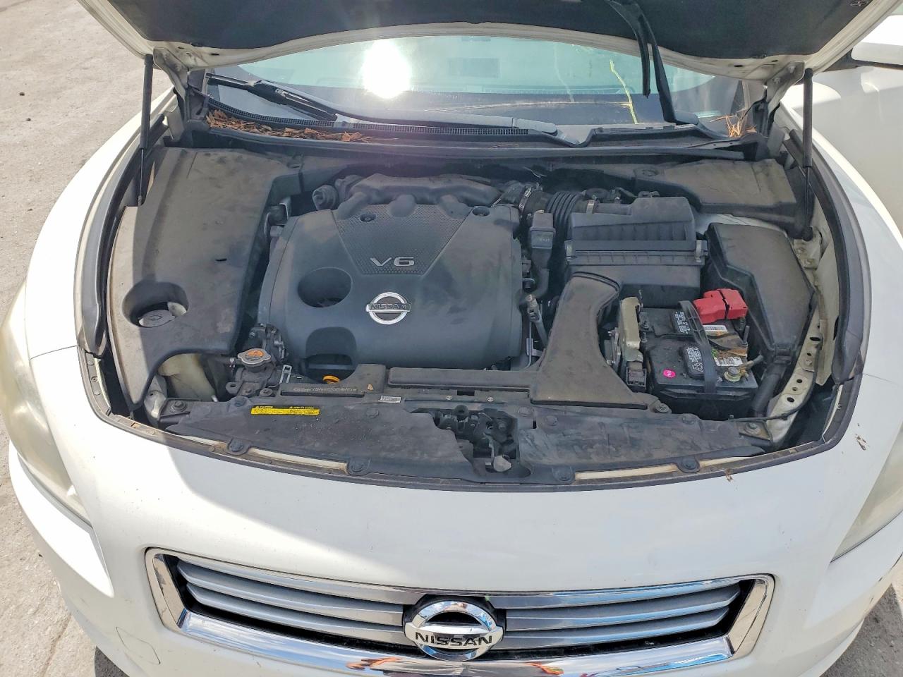2012 NISSAN MAXIMA