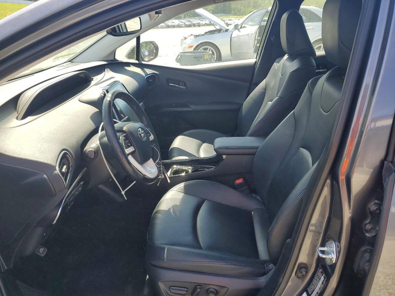 2018 TOYOTA PRIUS