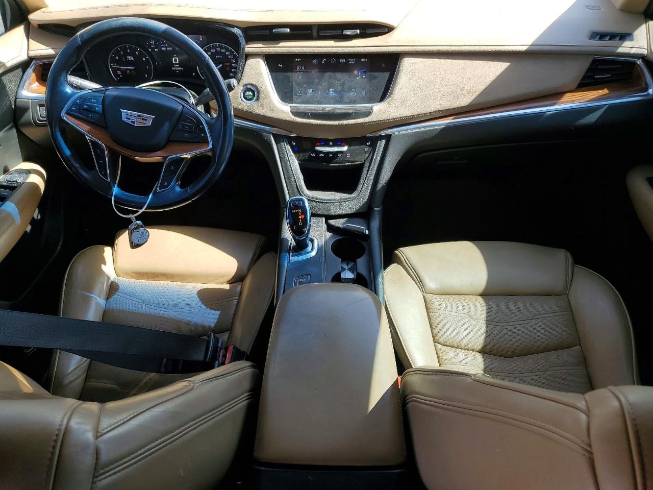 2017 CADILLAC XT5