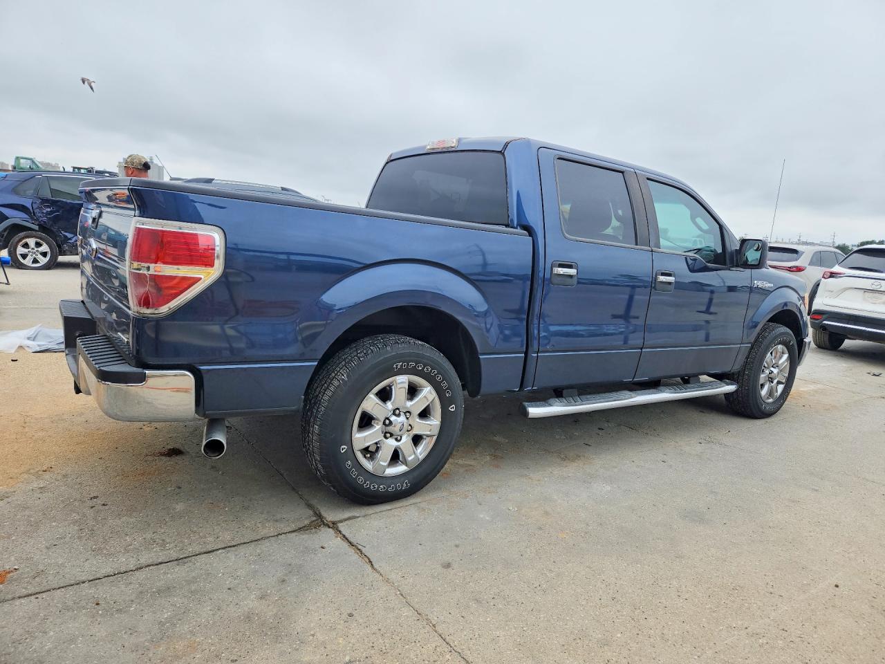 2013 FORD F150