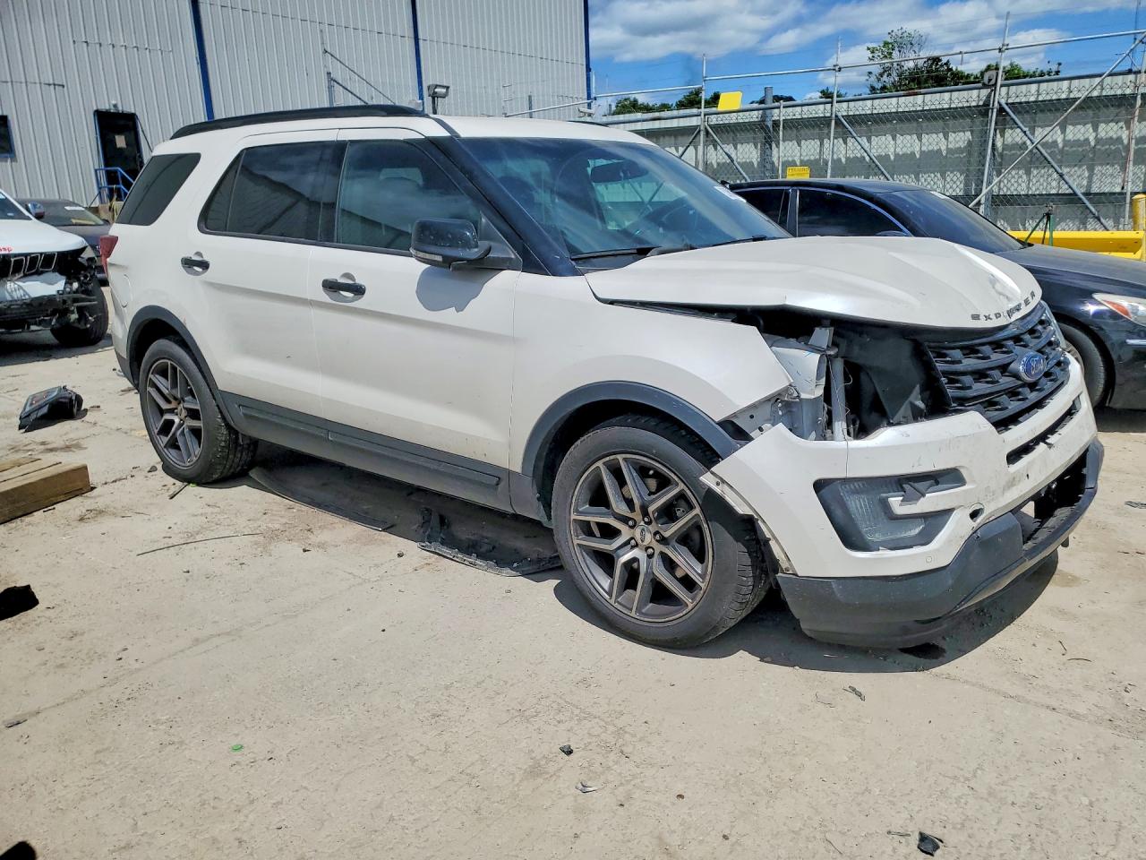 2016 FORD EXPLORER