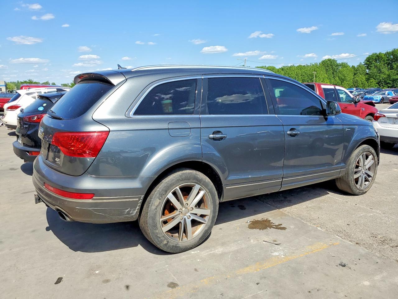 2015 AUDI Q7