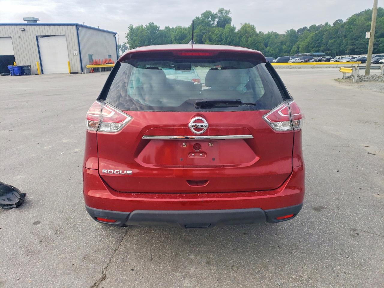 2015 NISSAN ROGUE
