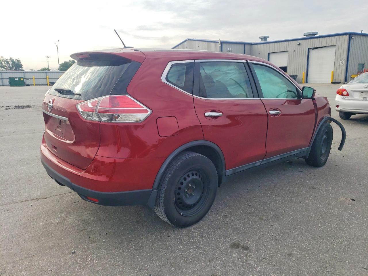 2015 NISSAN ROGUE