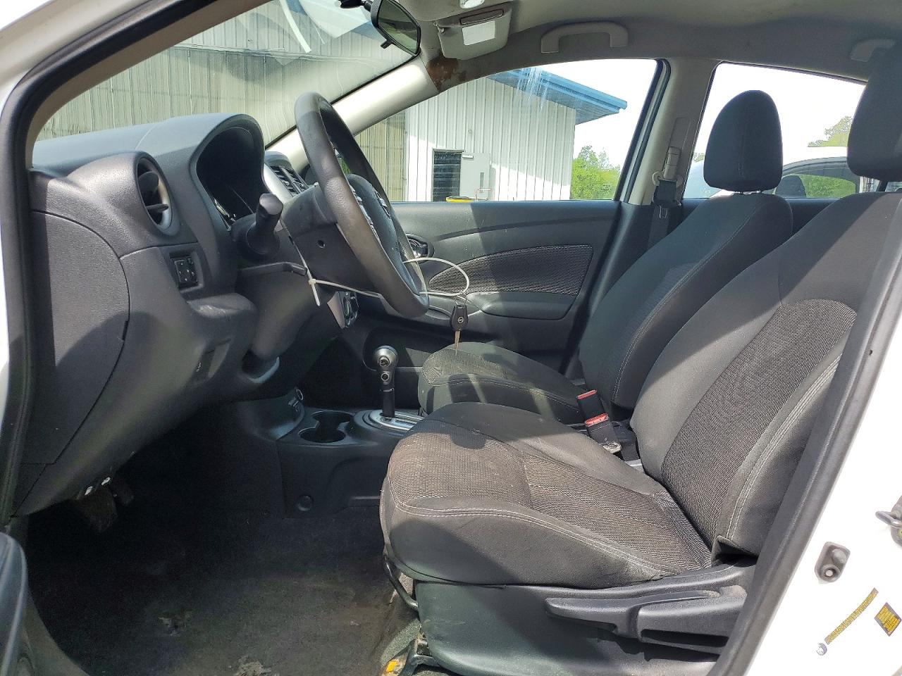 2019 NISSAN VERSA