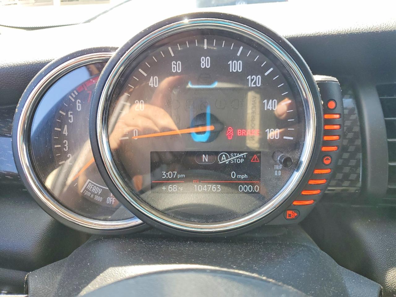 2016 MINI COOPER