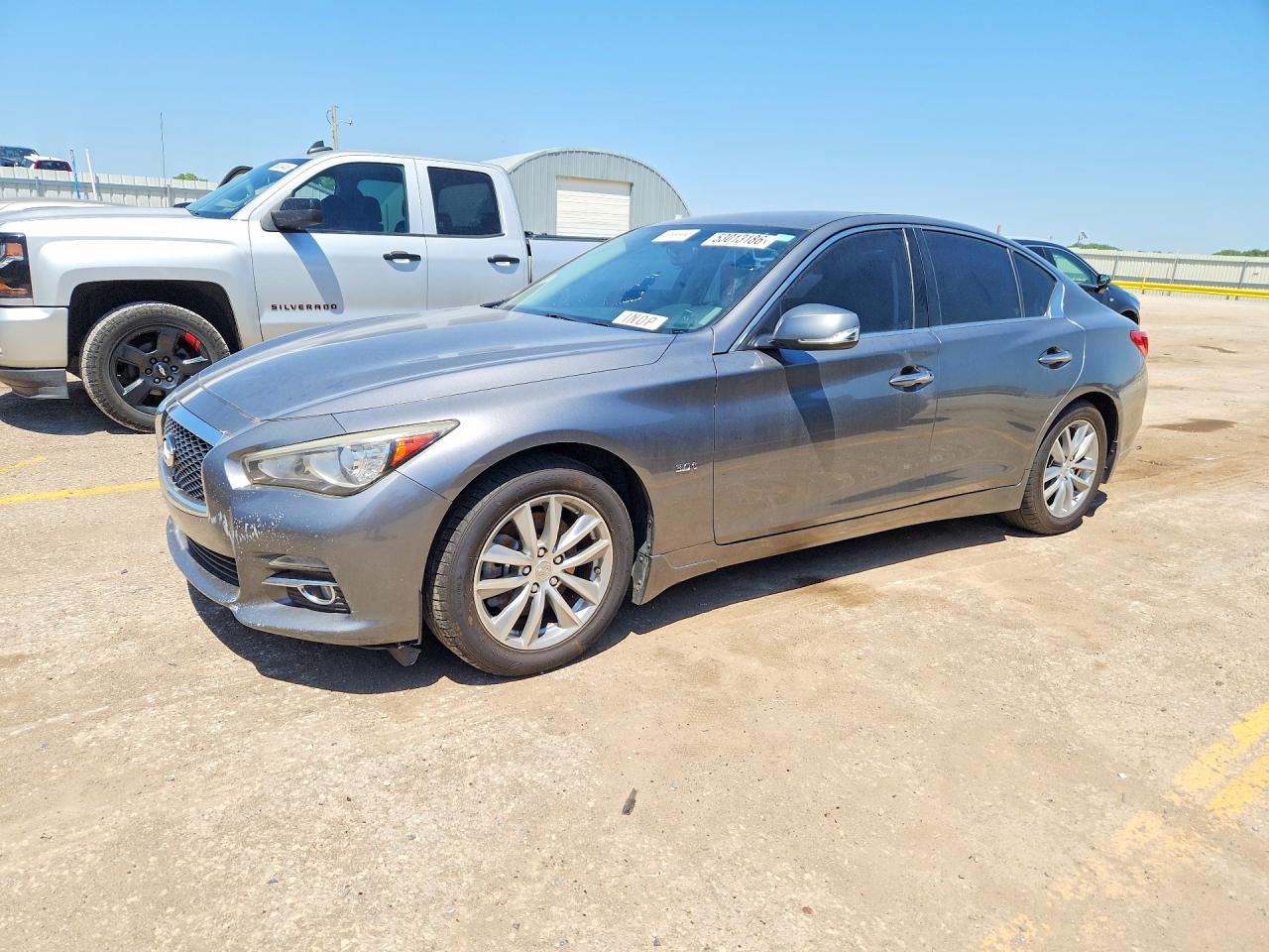 2016 INFINITI Q50