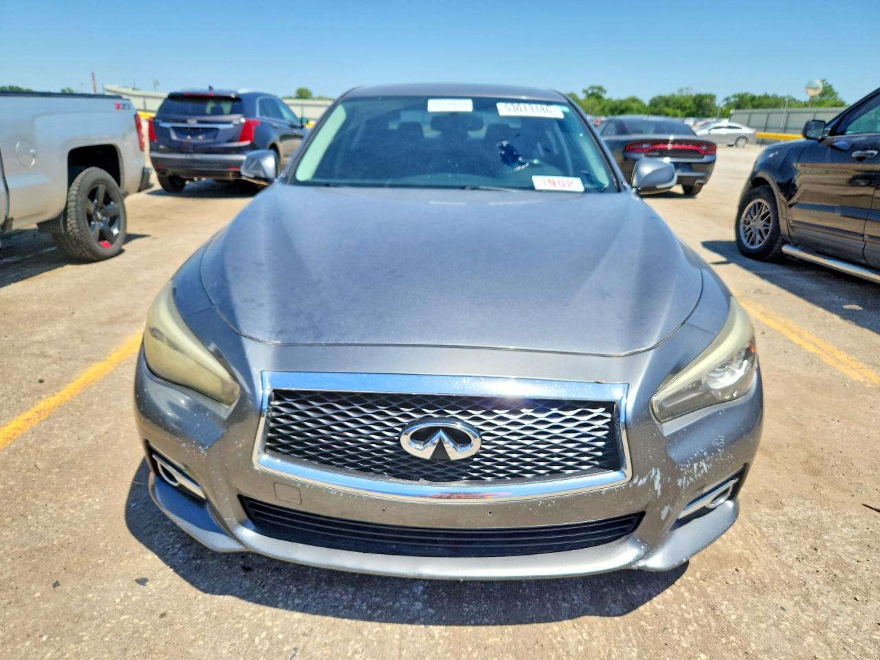 2016 INFINITI Q50
