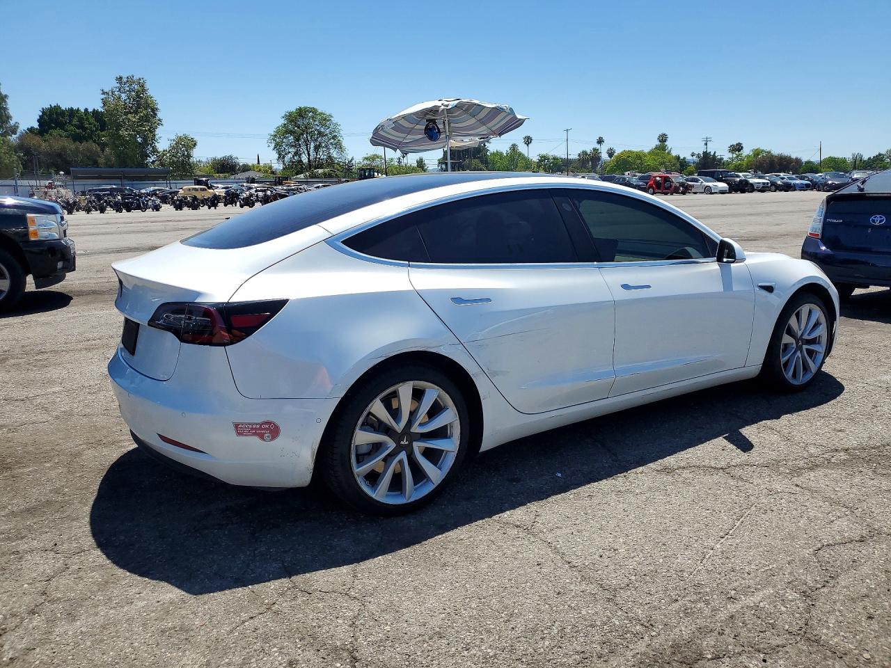 2020 TESLA MODEL 3