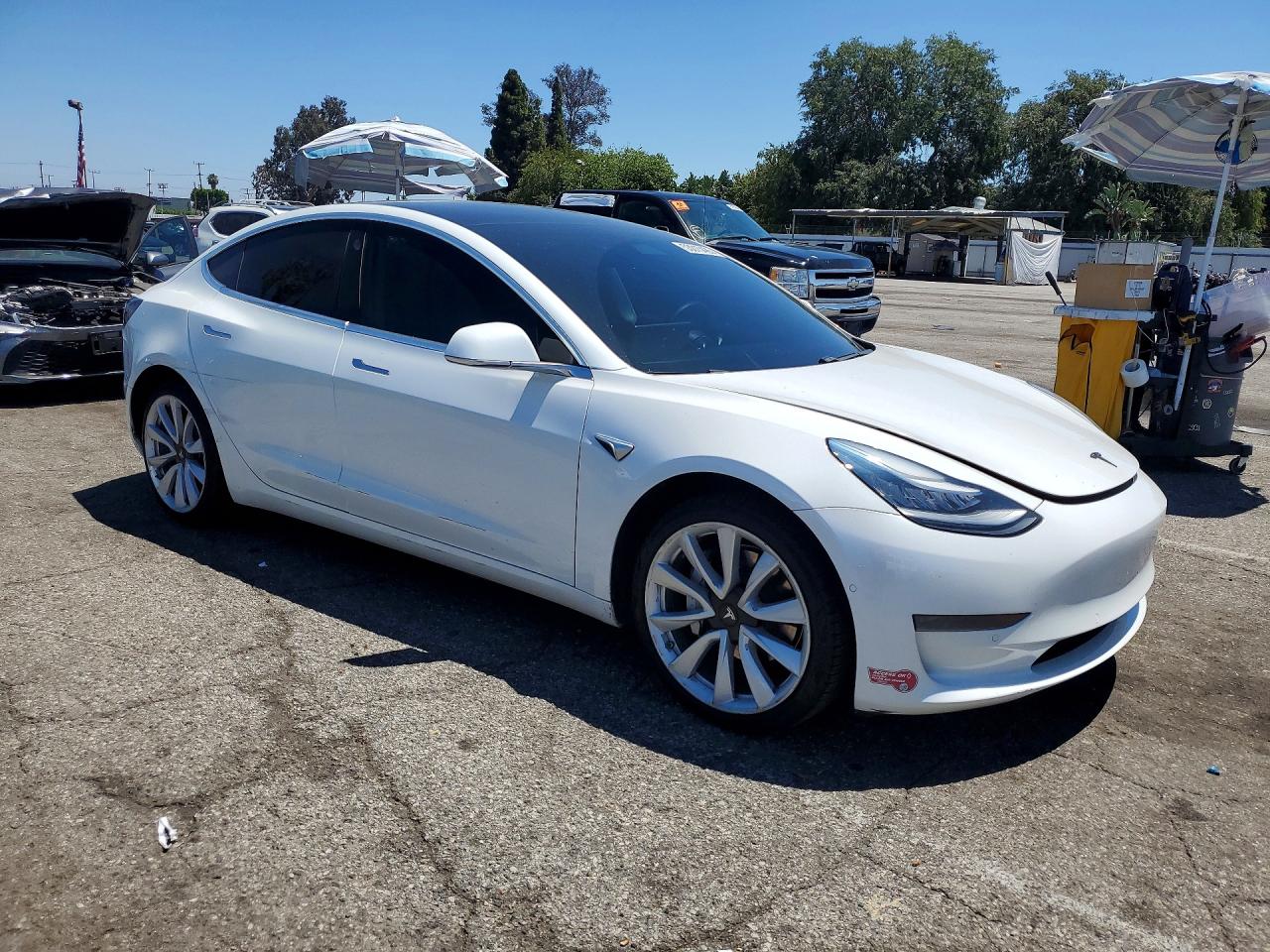 2020 TESLA MODEL 3