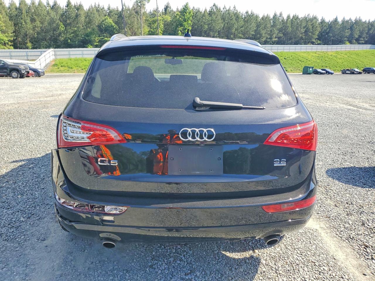 2010 AUDI Q5