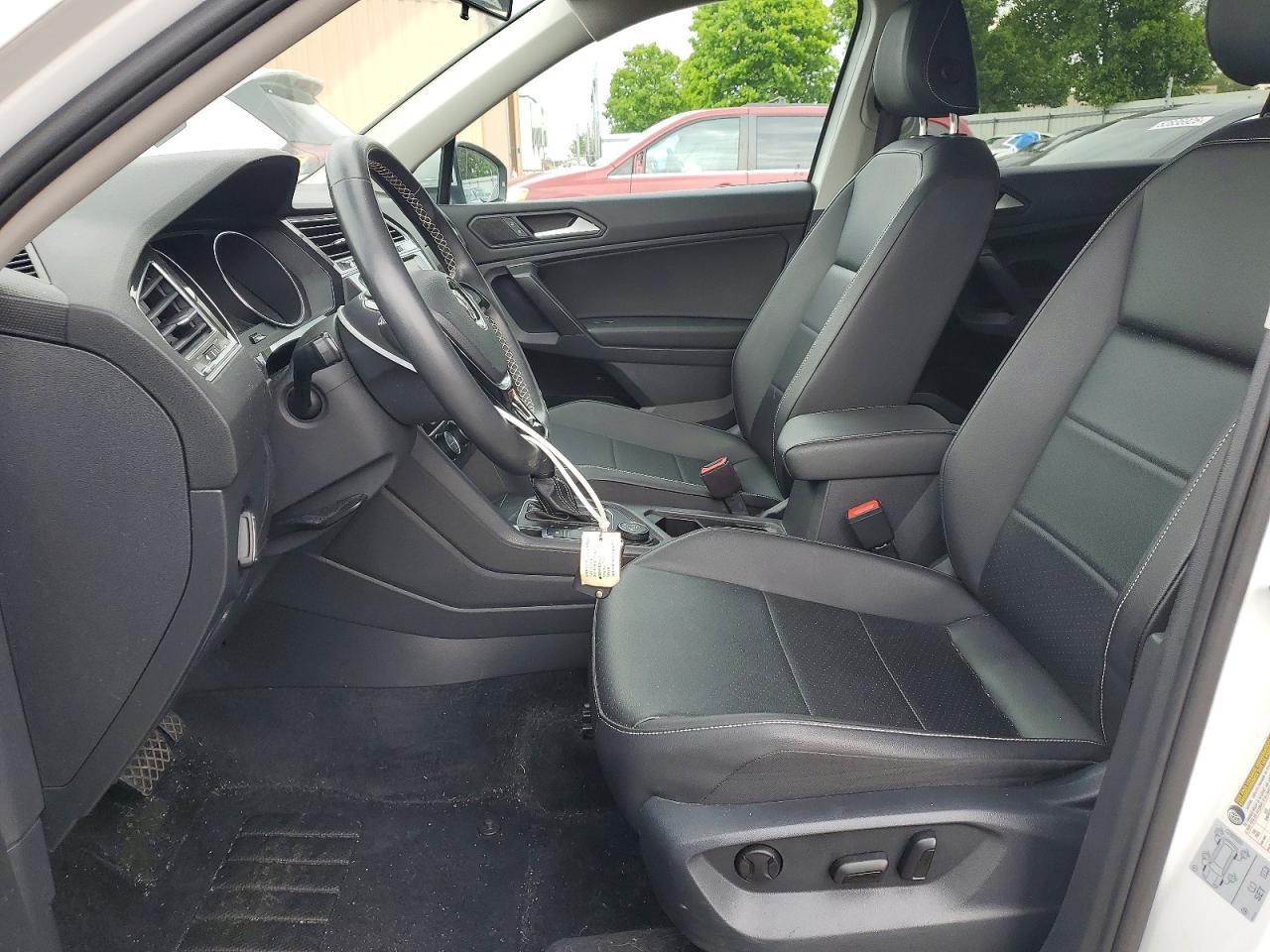 2021 VOLKSWAGEN TIGUAN