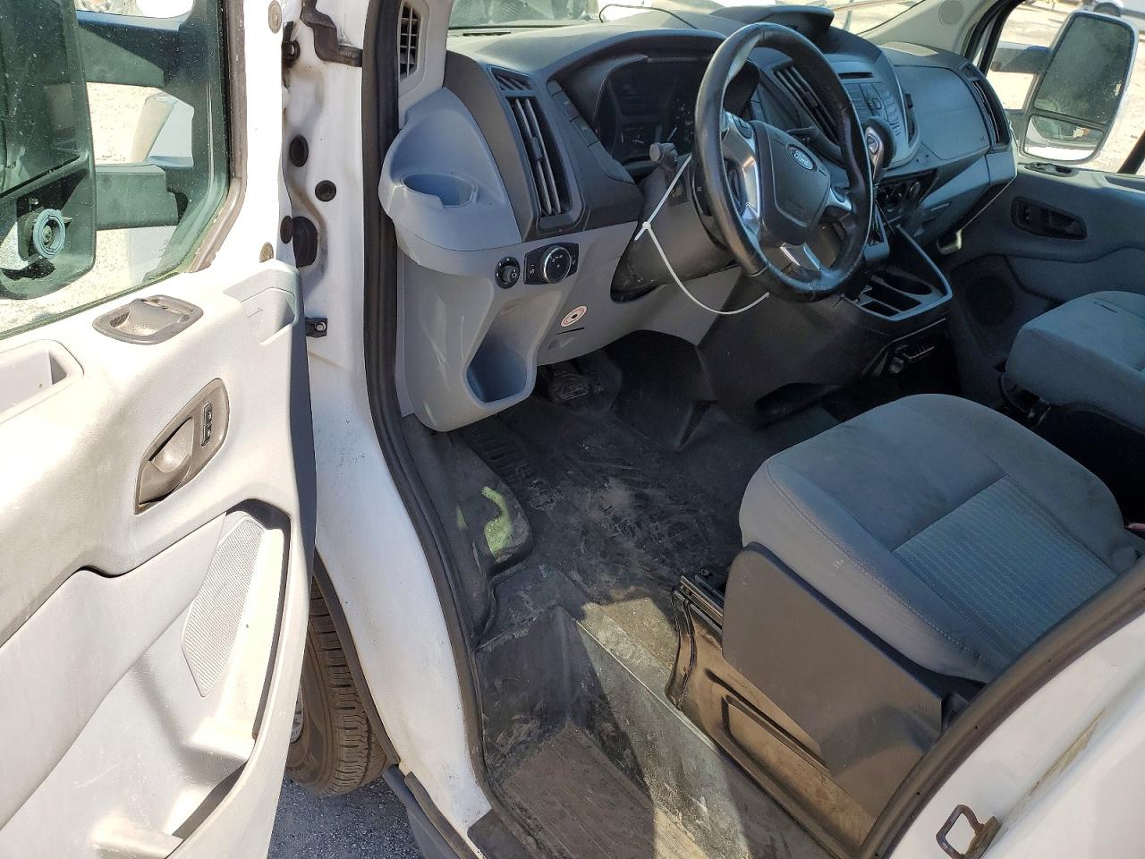 2017 FORD TRANSIT