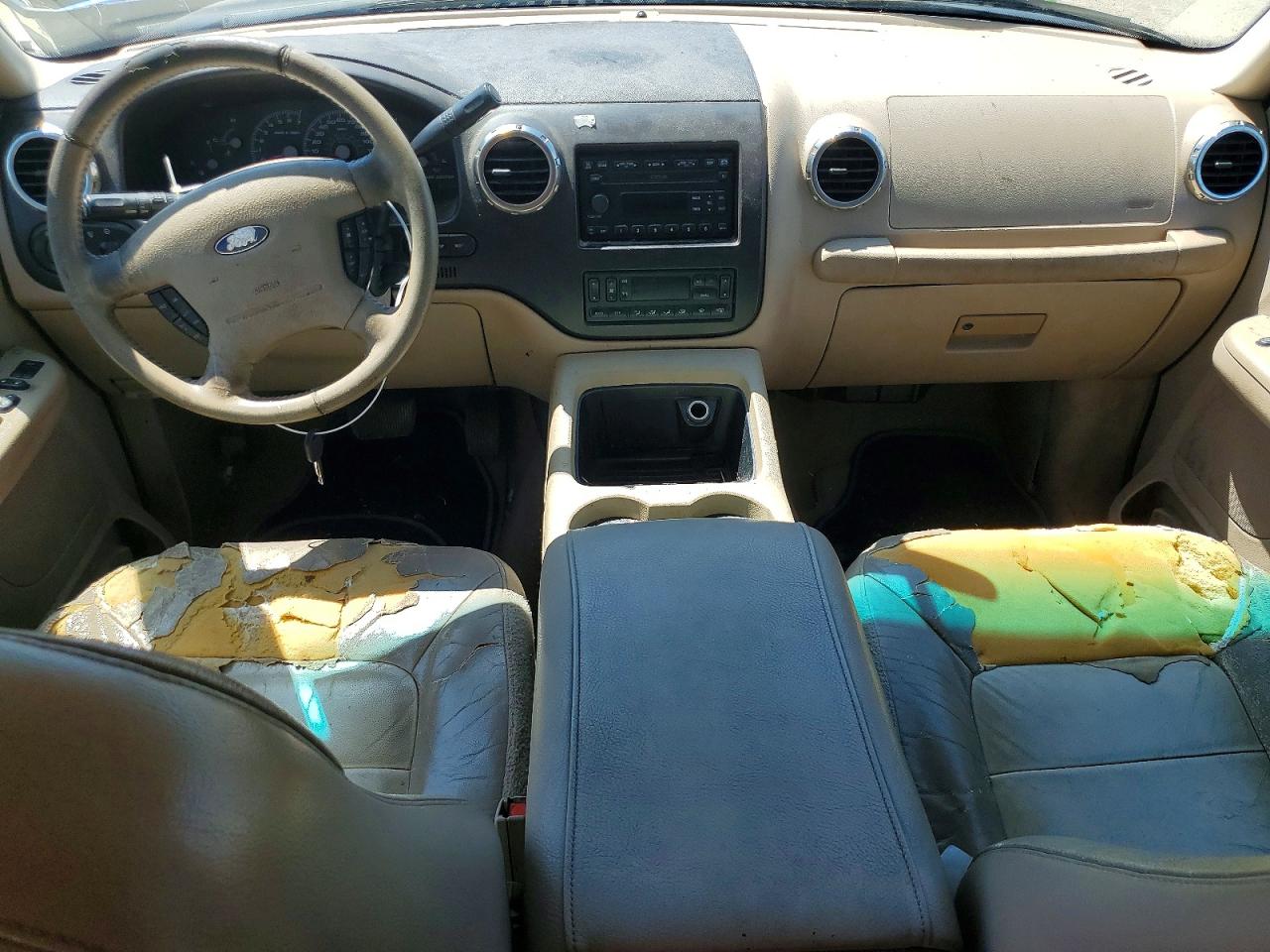 2004 FORD EXPEDITION