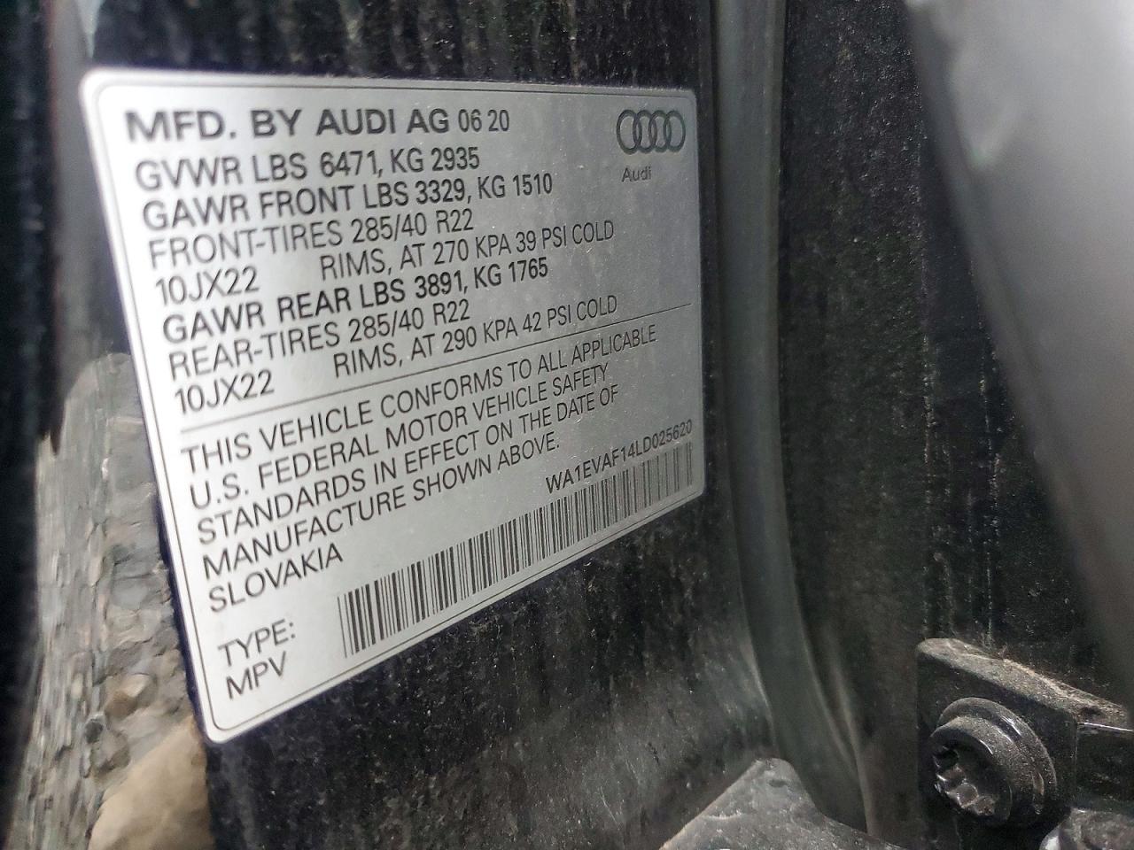 2020 AUDI Q8