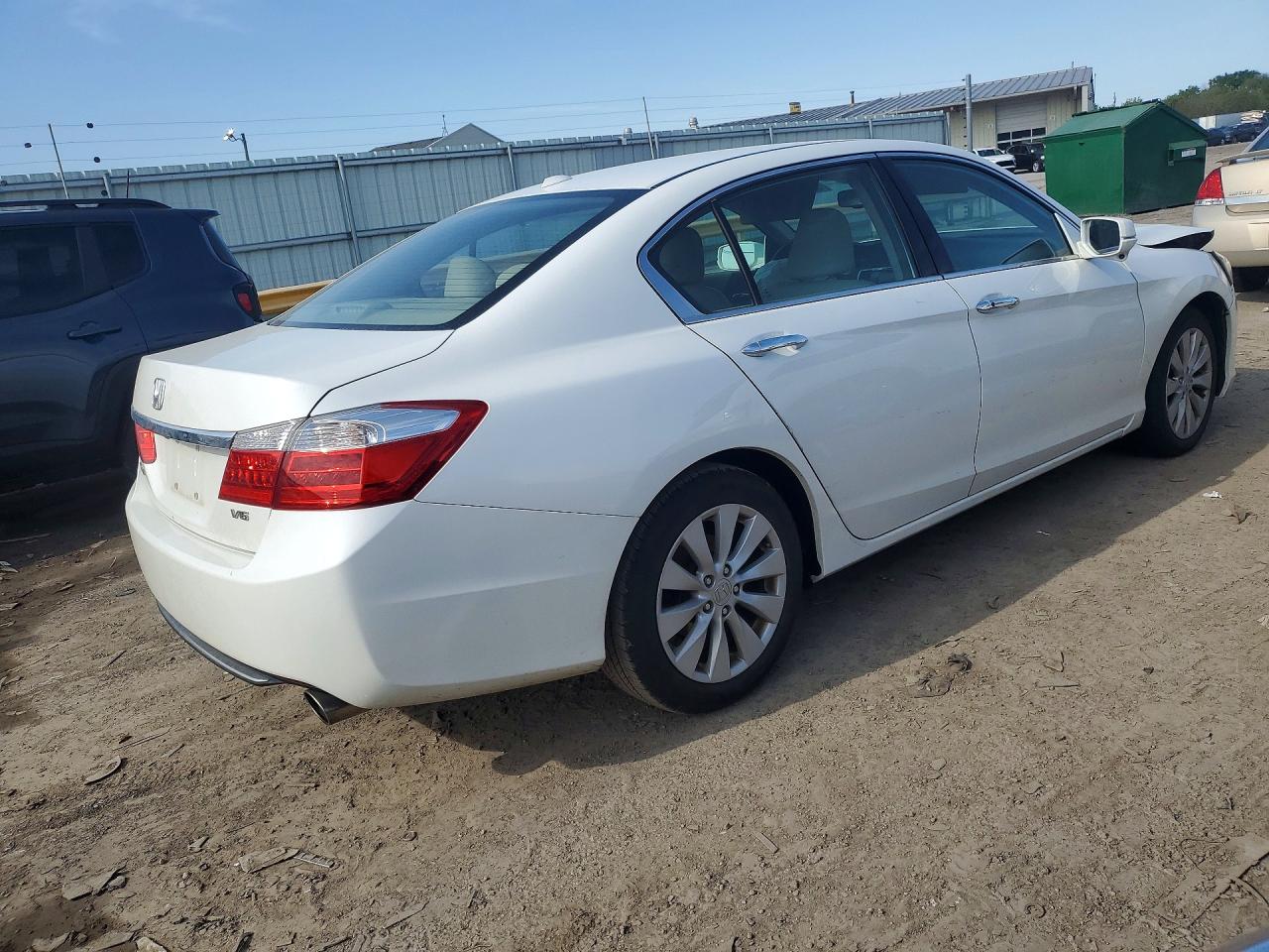 2015 HONDA ACCORD