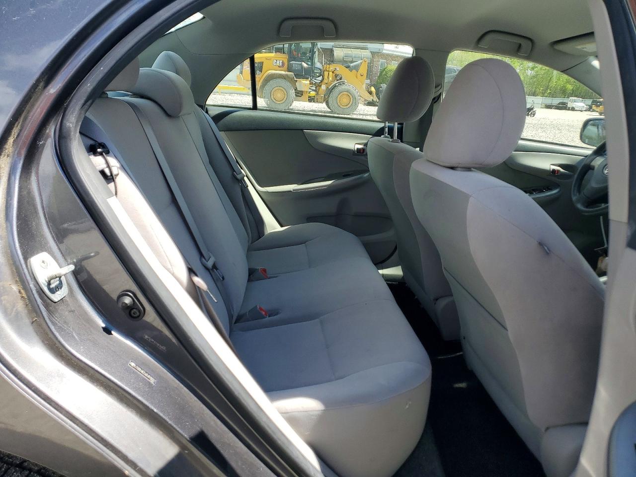 2011 TOYOTA COROLLA