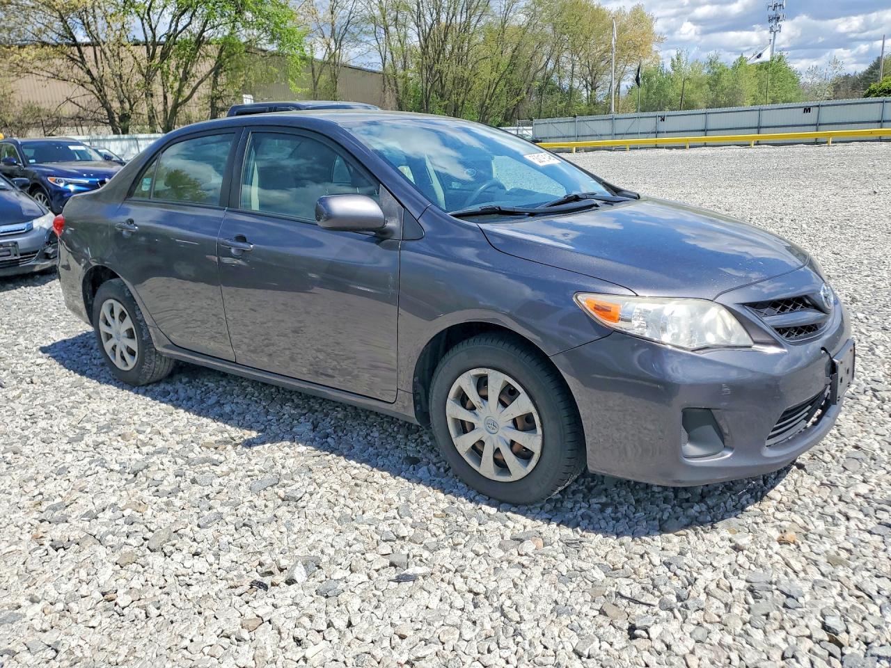 2011 TOYOTA COROLLA