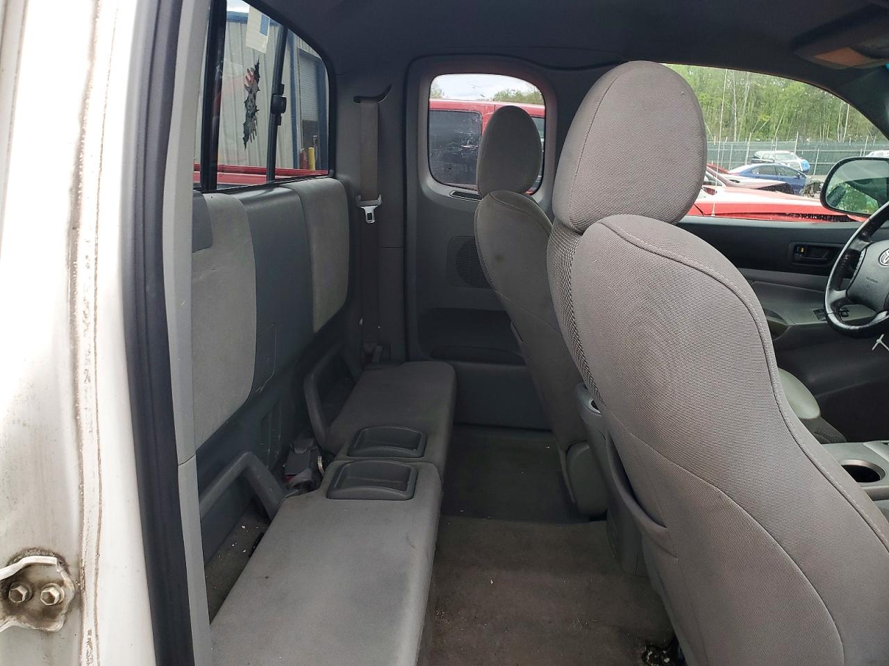 2005 TOYOTA TACOMA