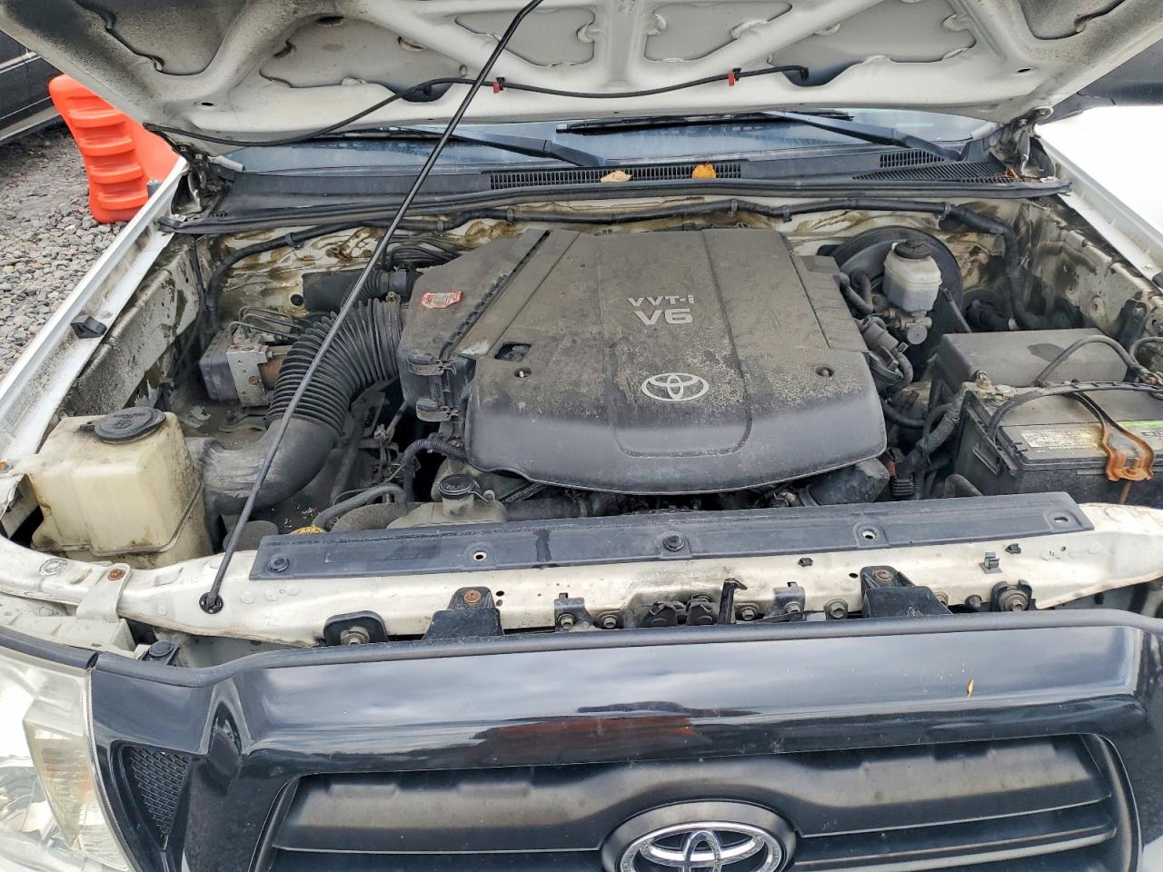 2005 TOYOTA TACOMA