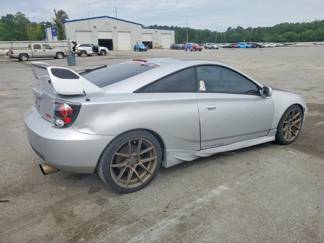 2002 TOYOTA CELICA