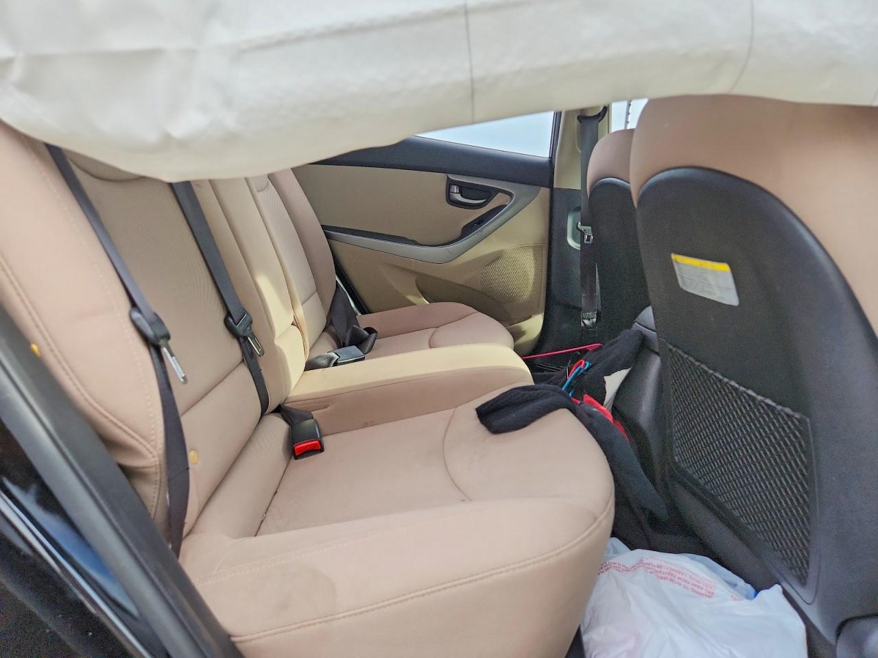 2016 HYUNDAI ELANTRA