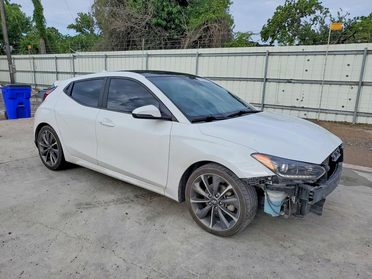 2020 HYUNDAI VELOSTER